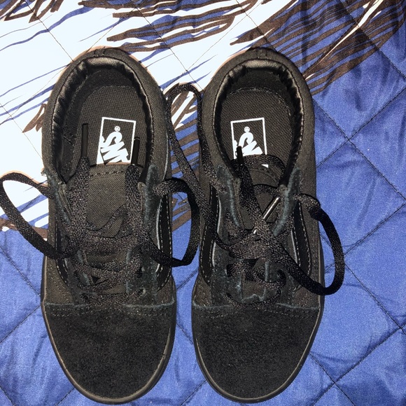 Sneakers boys black vans size 11 - Picture 1 of 6